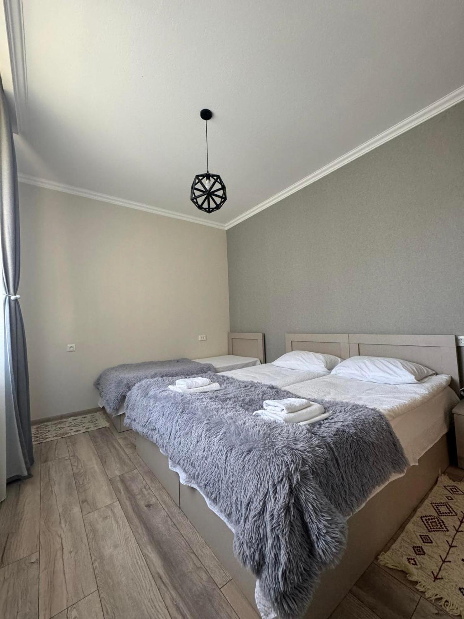 Baqari Inn Kasbegi Buitenkant foto