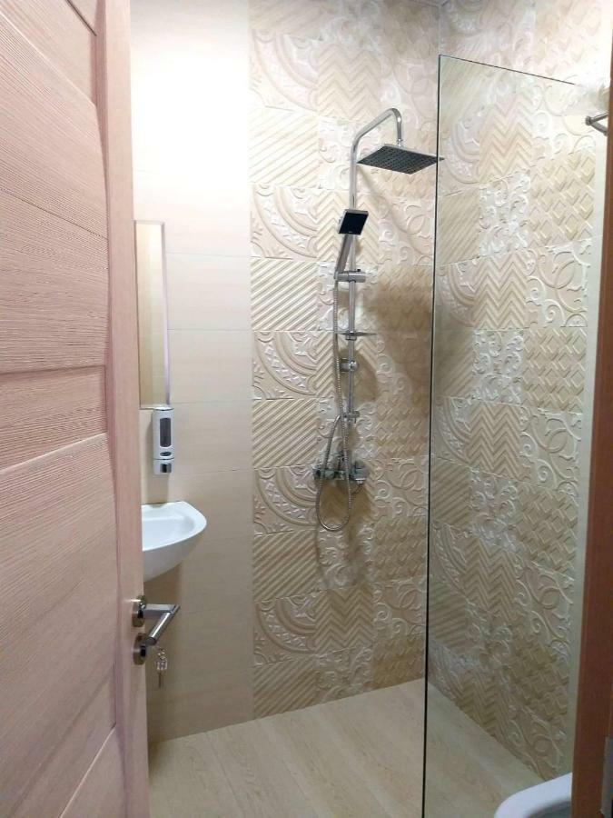 Baqari Inn Kasbegi Buitenkant foto
